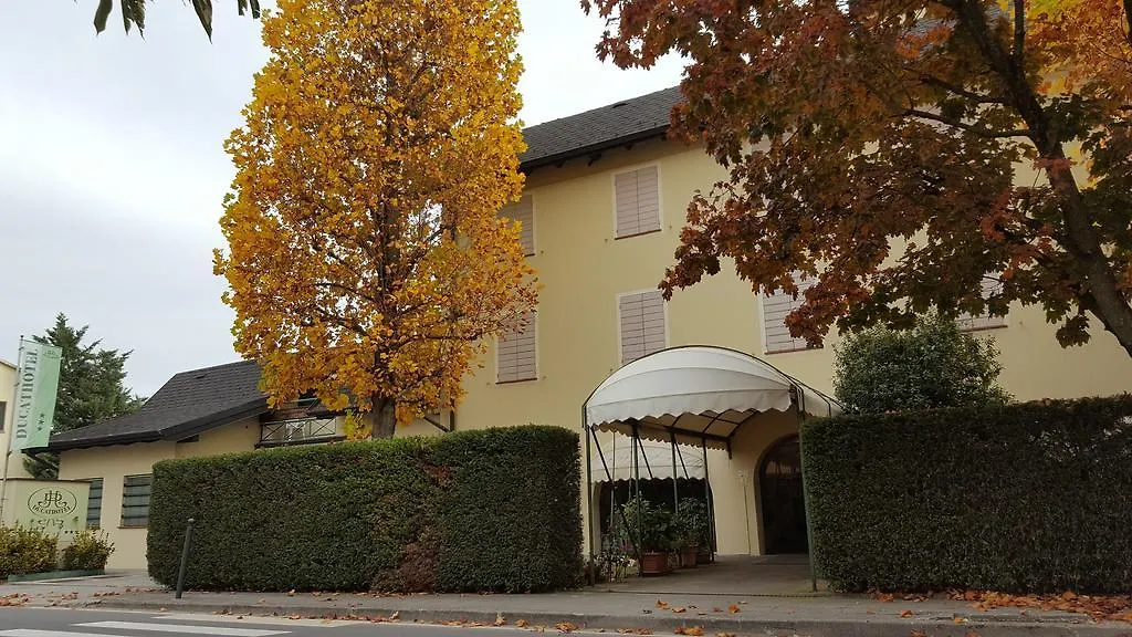 Ducathotel Torrile Italien